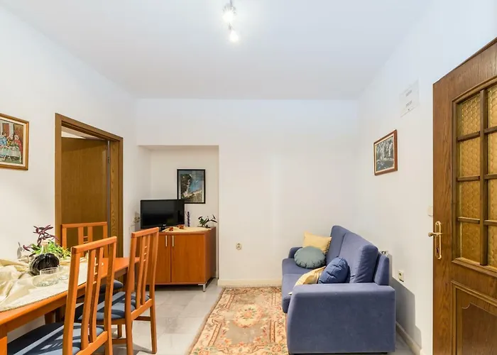 Victoria * זאדאר